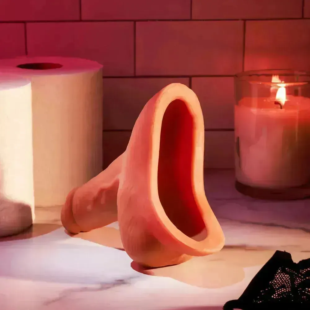 Gender X STAND TO PEE - Medium - Tan Realistic Stand-To-Pee Funnel